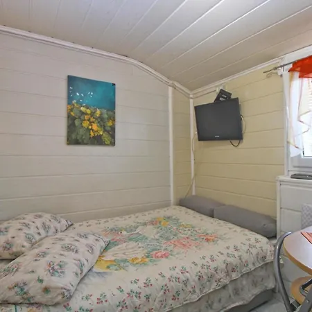 Apartment Fuer 4 Personen Ca 25 Qm In Fazana, Istrien Istrische Riviera Fazana