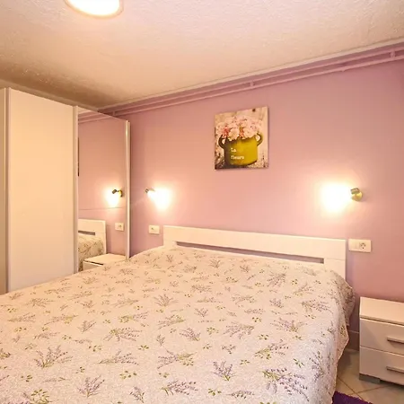 Fuer 4 Personen Ca 25 Qm In Fazana, Istrien Istrische Riviera Apartment Fazana